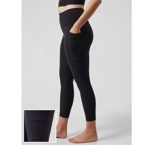 Athleta Salutation‎ Cargo 7/8 Leggings Athletic Black Pockets- Size Small